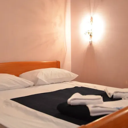 酒店 Dva Javora 亚霍里纳